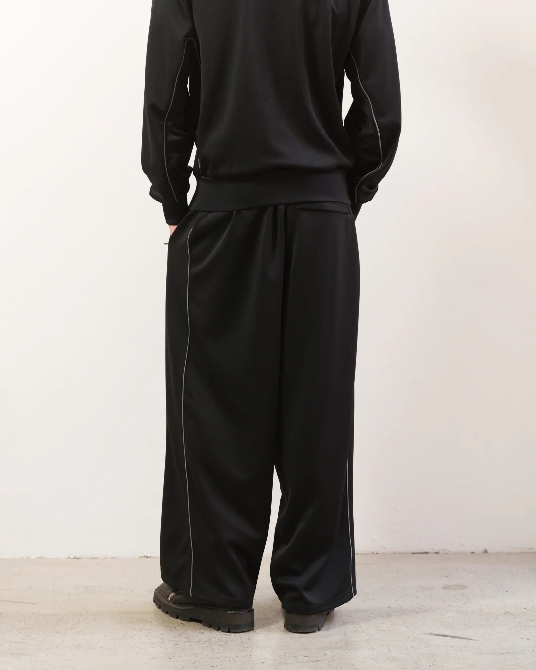 Wide Track Pants (Anthracite) - Image 7